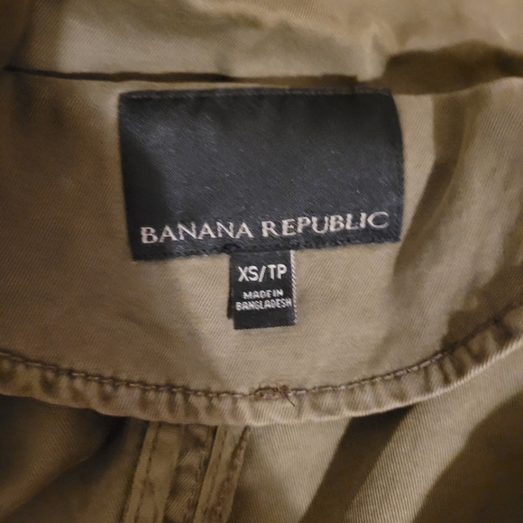 Classic Utility Jacket - Picture 6 of 9